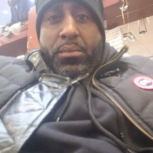 Meet your Posher, Dewayne